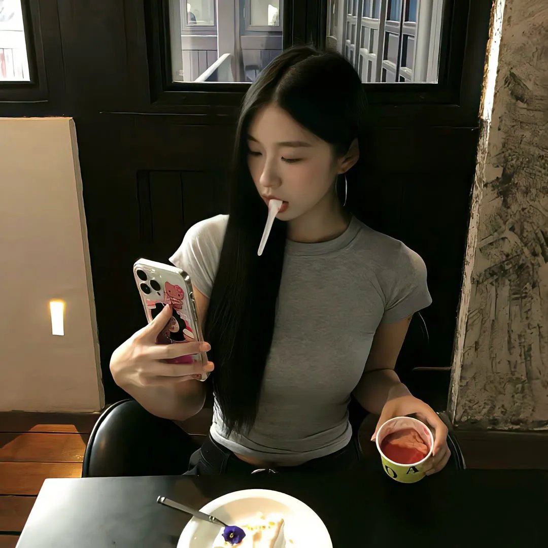 小镇幽浮